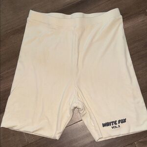 White Fox Cream Ribbed Bike Shorts SZ Medium